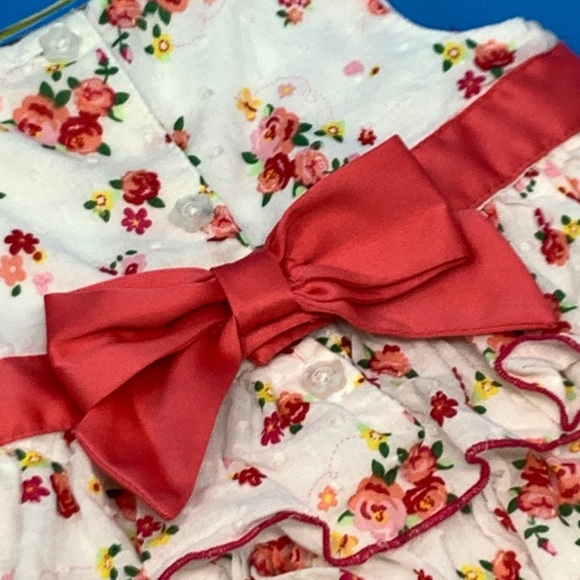 Small Wonders Peach Flowers Ruffle Dress - Picture 4 of 6